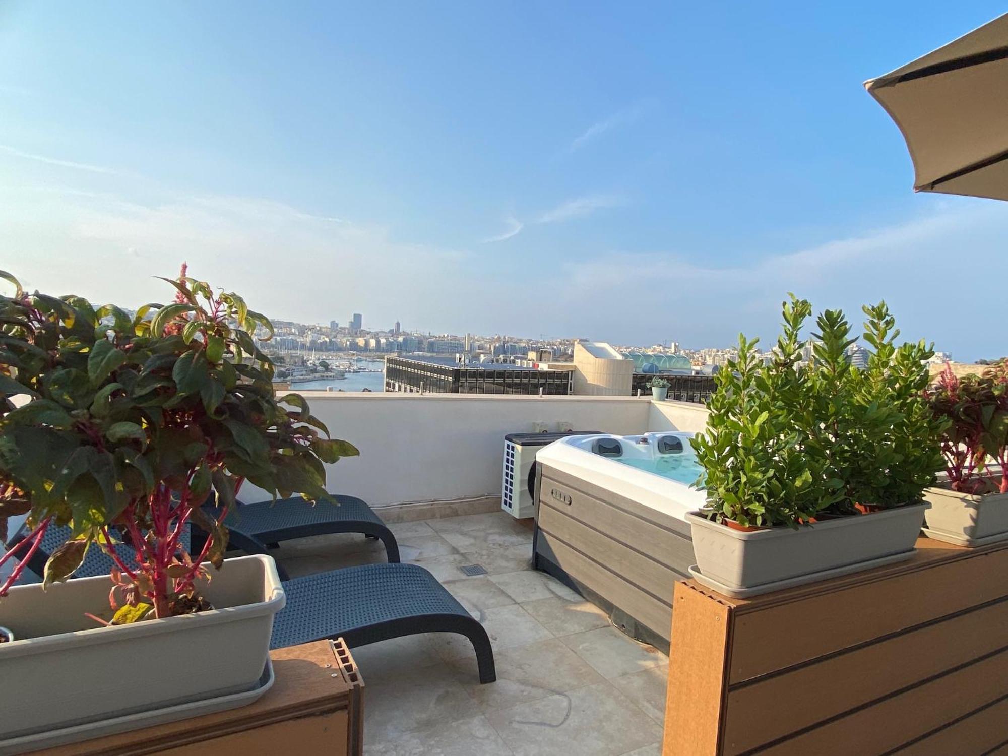 Tritoni Valletta Boutique Hotel フロリアーナ エクステリア 写真